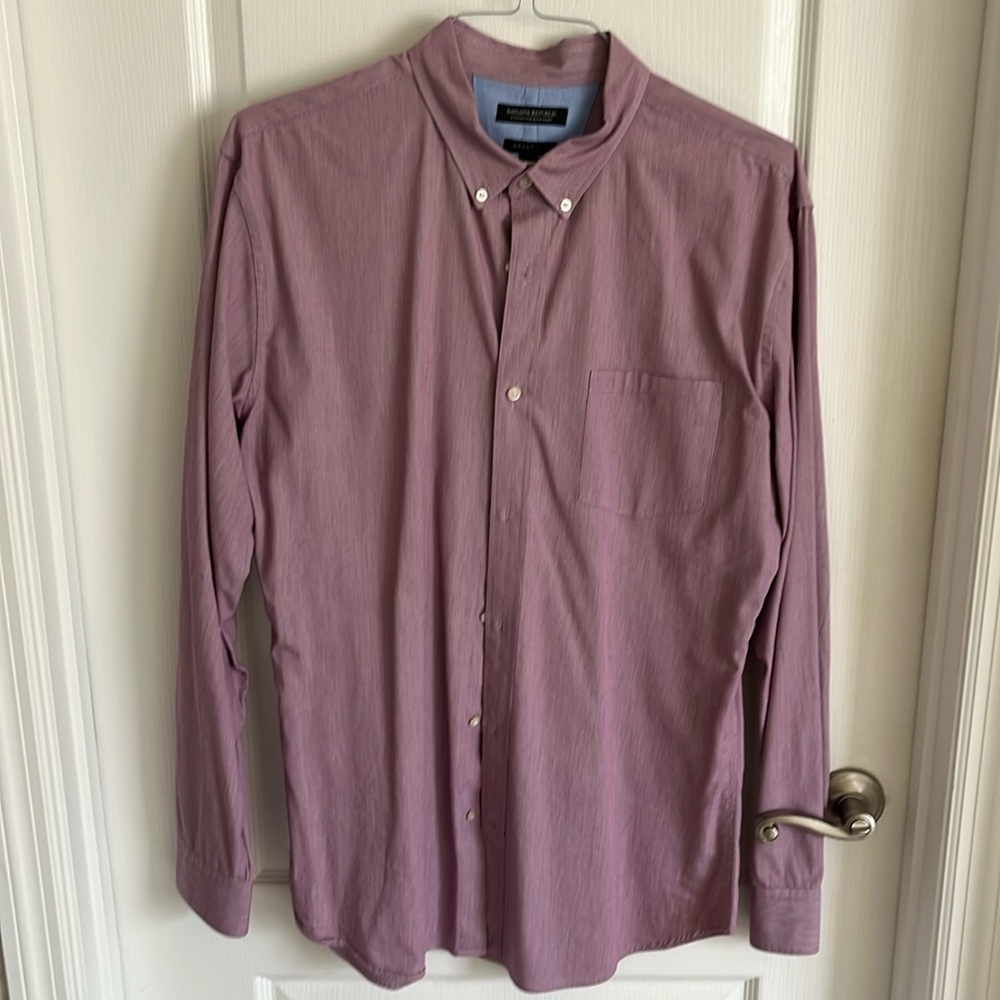 Banana Republic XL long-sleeve button down shirt.